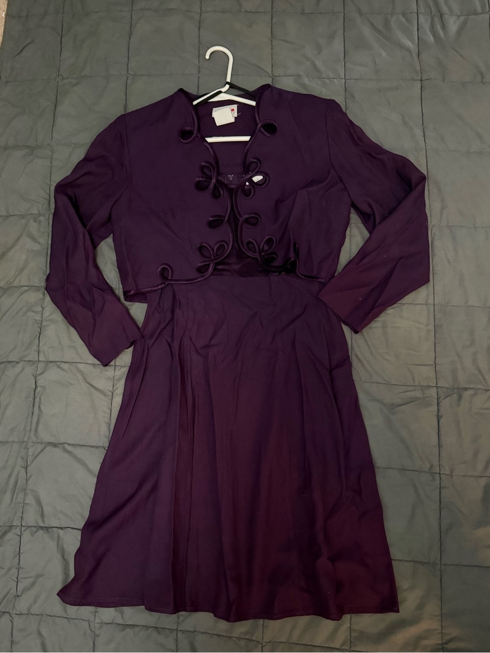 Purple dress with matching bolero jacket. Size: 10 P